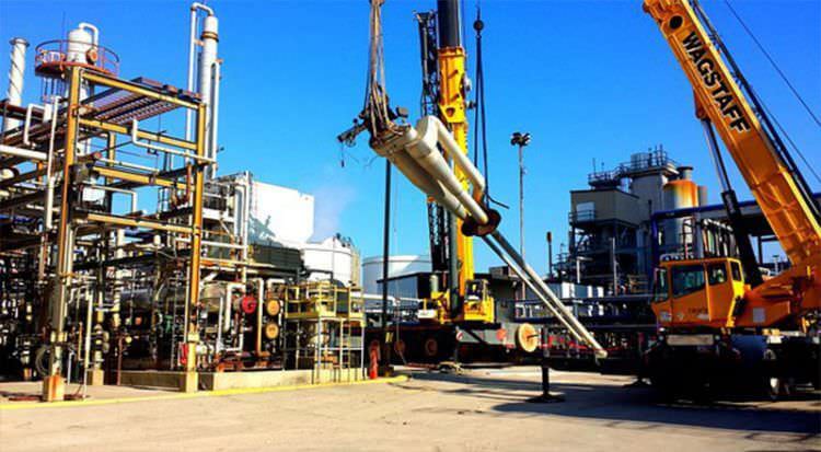 What You Need To Know In Oil And Gas Today - 1.26.2017 public domain refinery