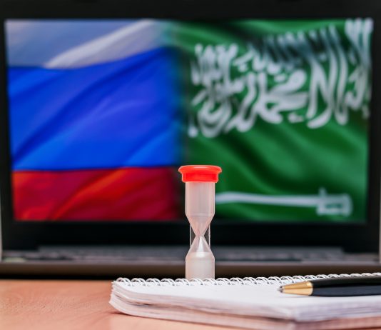 Russia and OPEC Consider Extending Production Cuts