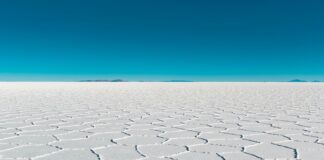 picture of salt flats and blue sky for article on domestic lithium production