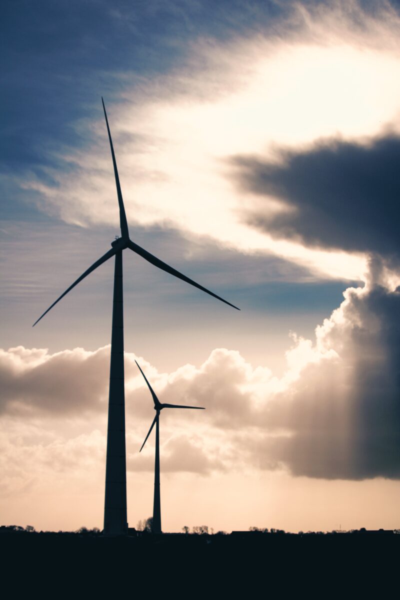 What Are the 7 Alternative Sources of Energy, Anyway? wind turbine for alternative energy article