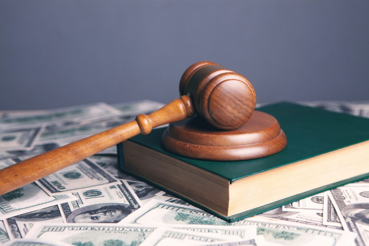 Republican States Appeal to Supreme Court to Halt Big Oil Climate Lawsuits supreme court vs oil and gas