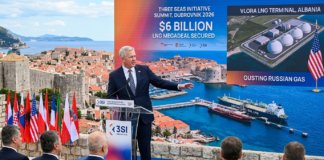 Chris Wright LNG megadeal 2026